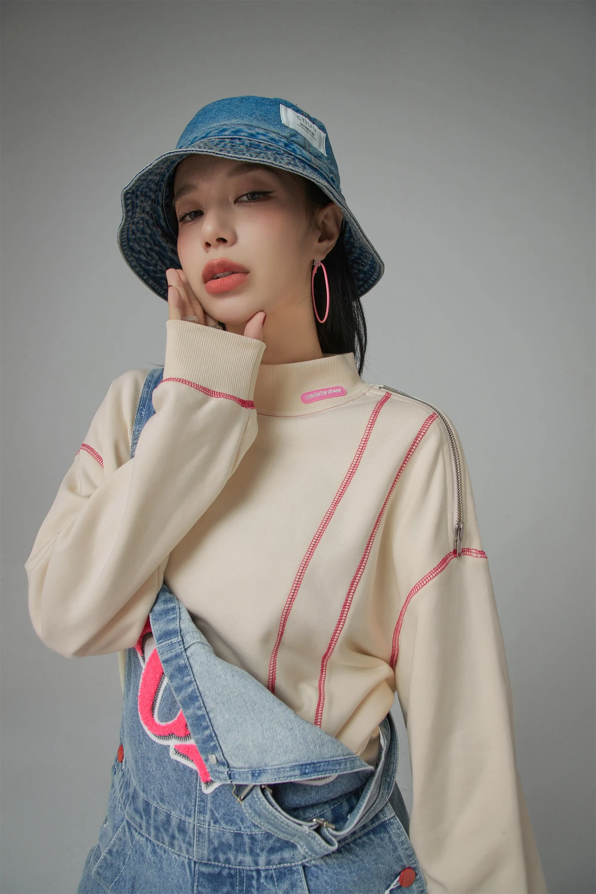 Babe Half Turtleneck Loose Fit Sweatshirt