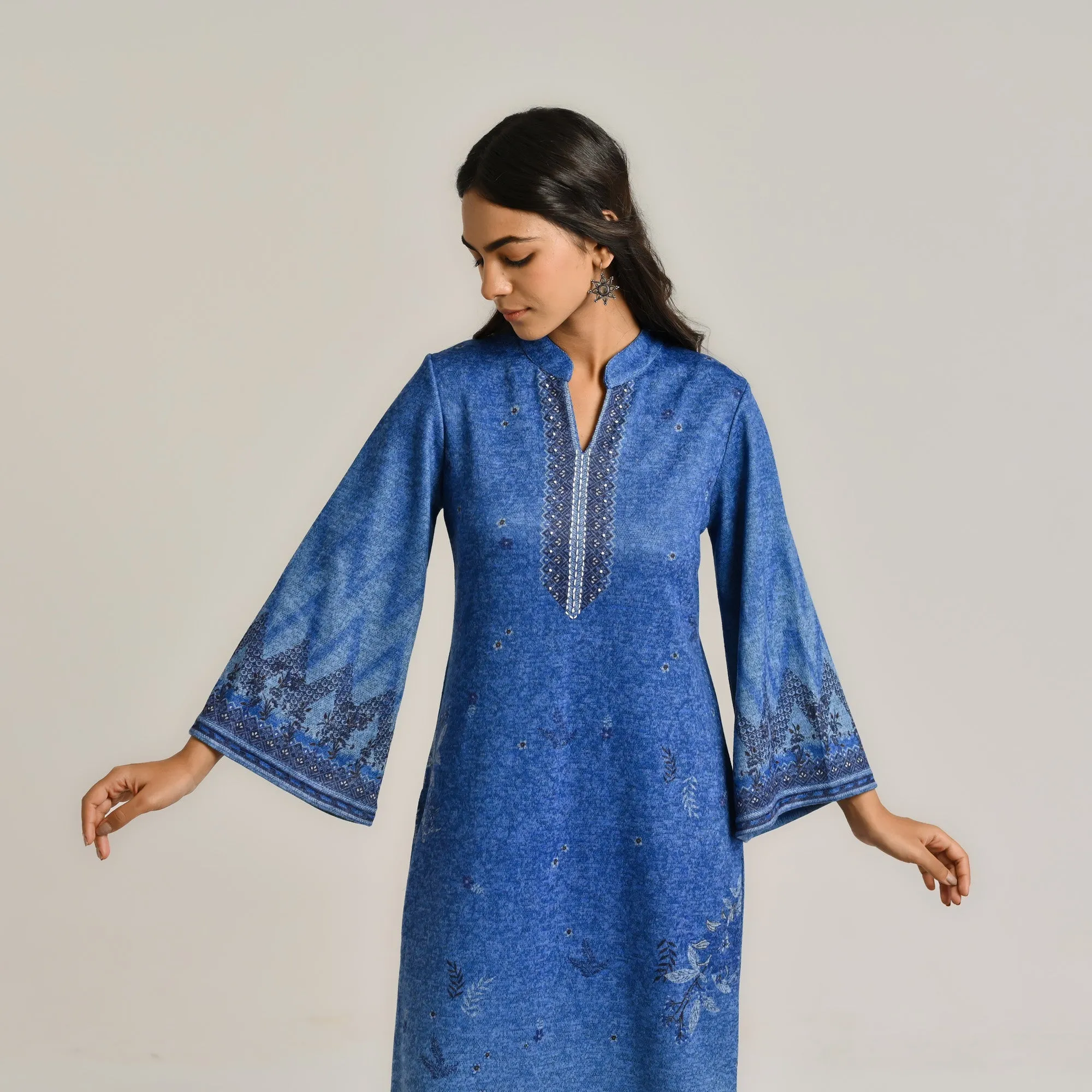 Blue Contemporary Woollen Kurta Set with Dupatta