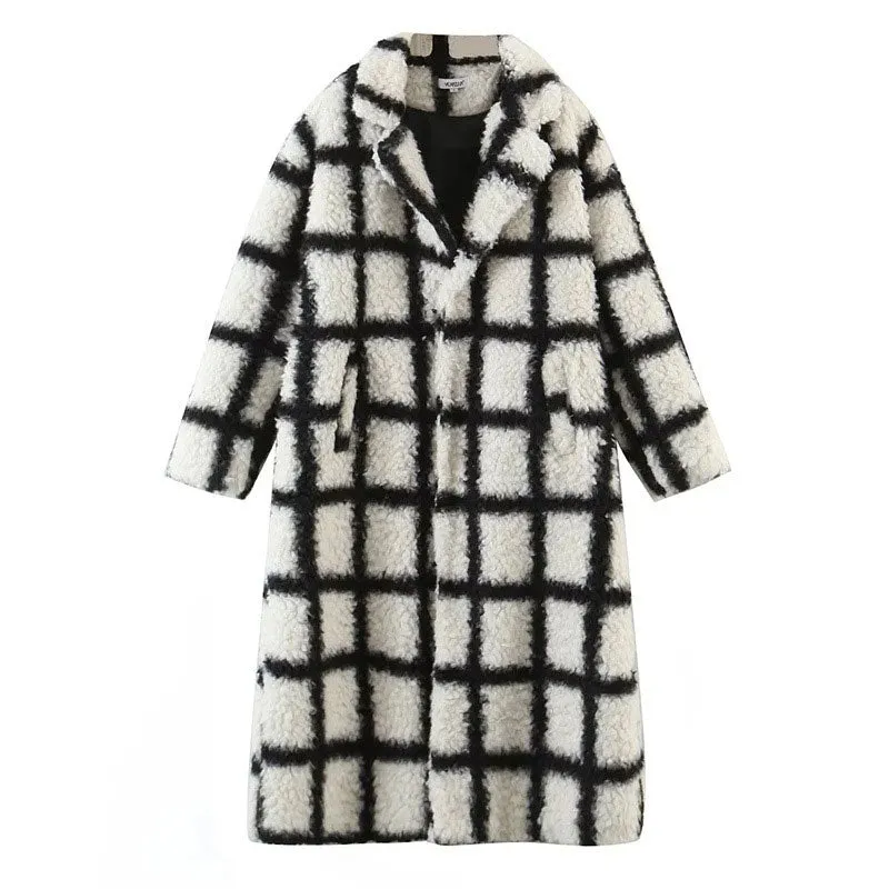 Kaia B/W Plaid Faux Fur Teddy Coat