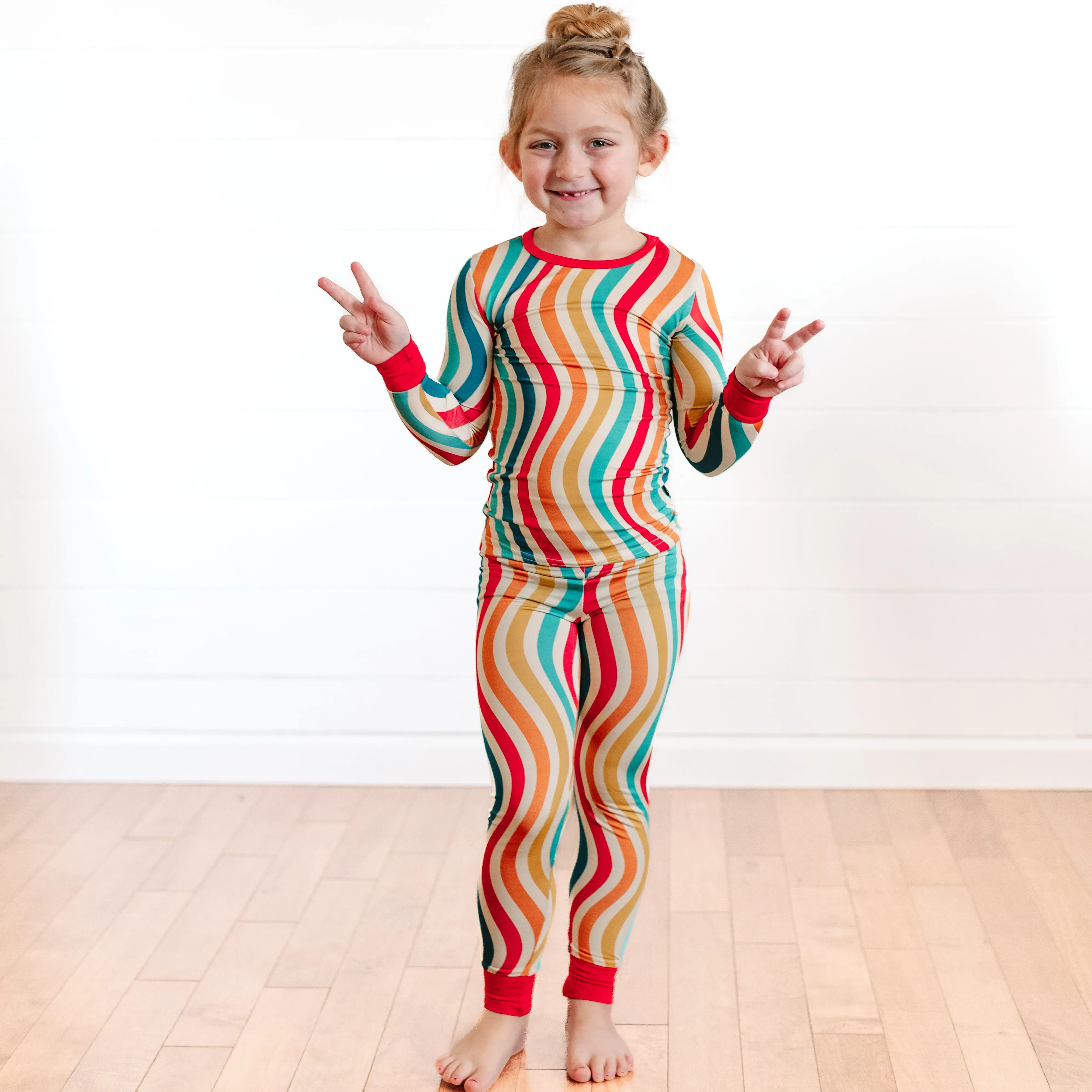 LONG SLEEVE 2 PIECE SETS- Groovy Wave