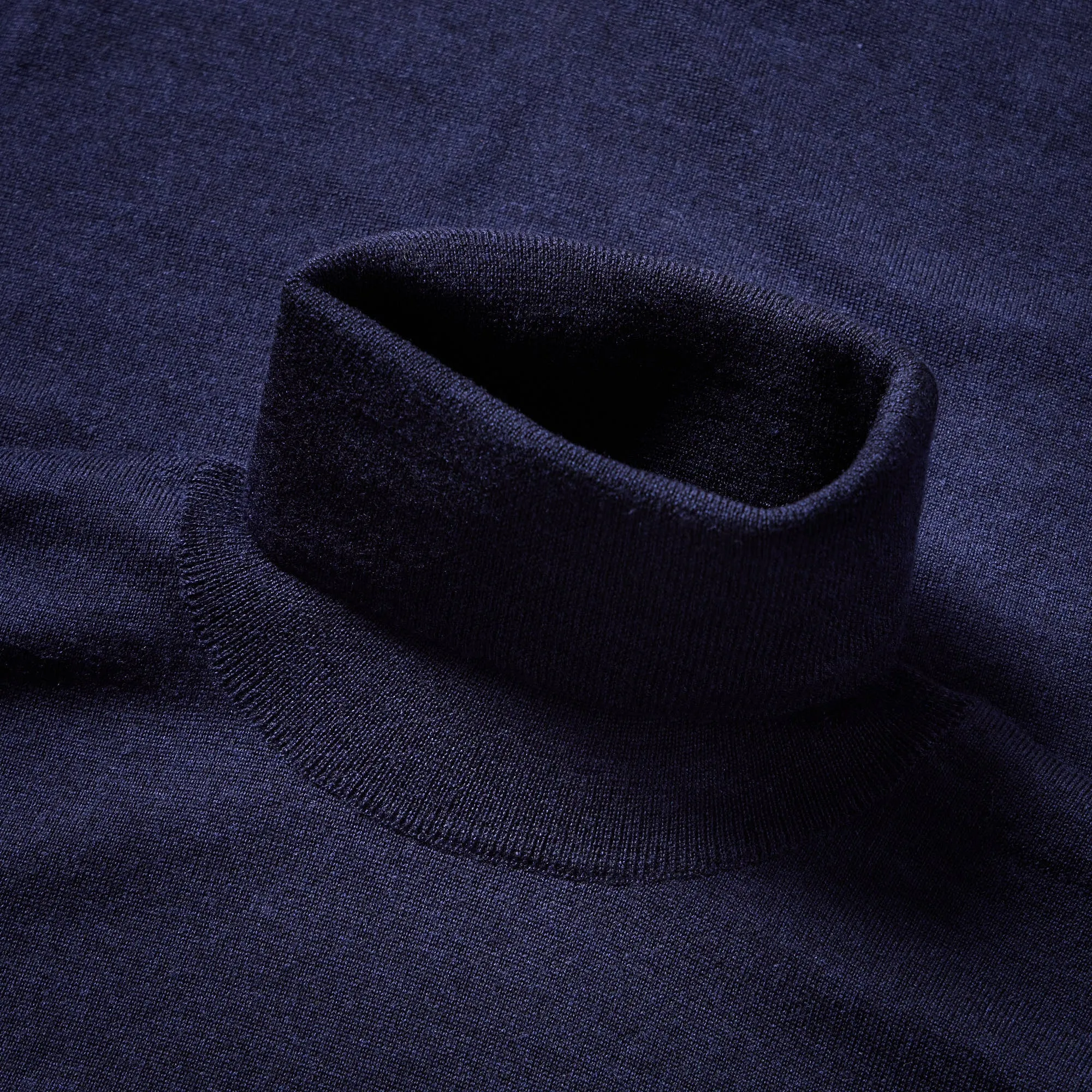 MCKINNON & CO X FERRANTE Long Sleeve Turtleneck BLUE/NAVY