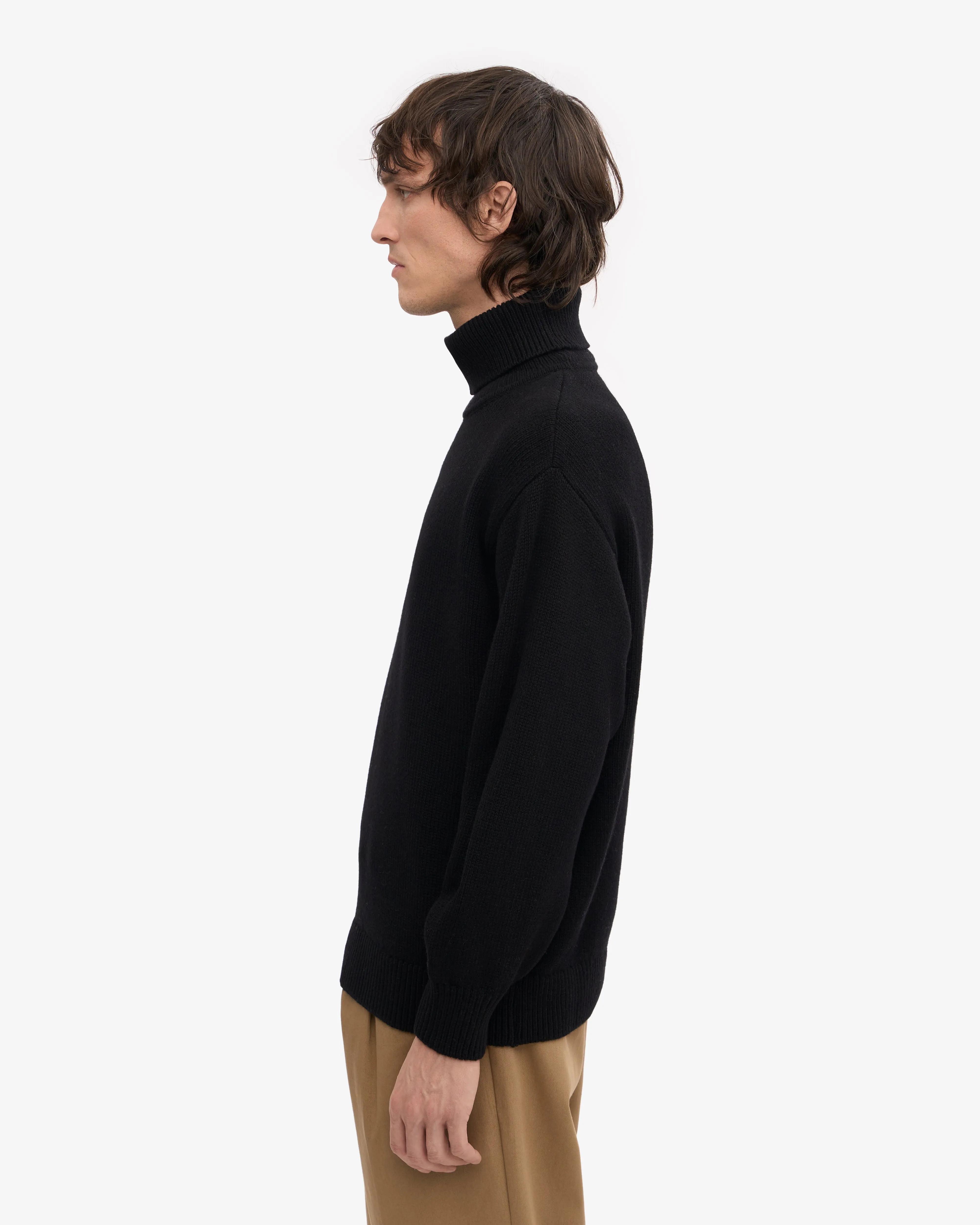 Merino Wool Turtleneck - Deep Black