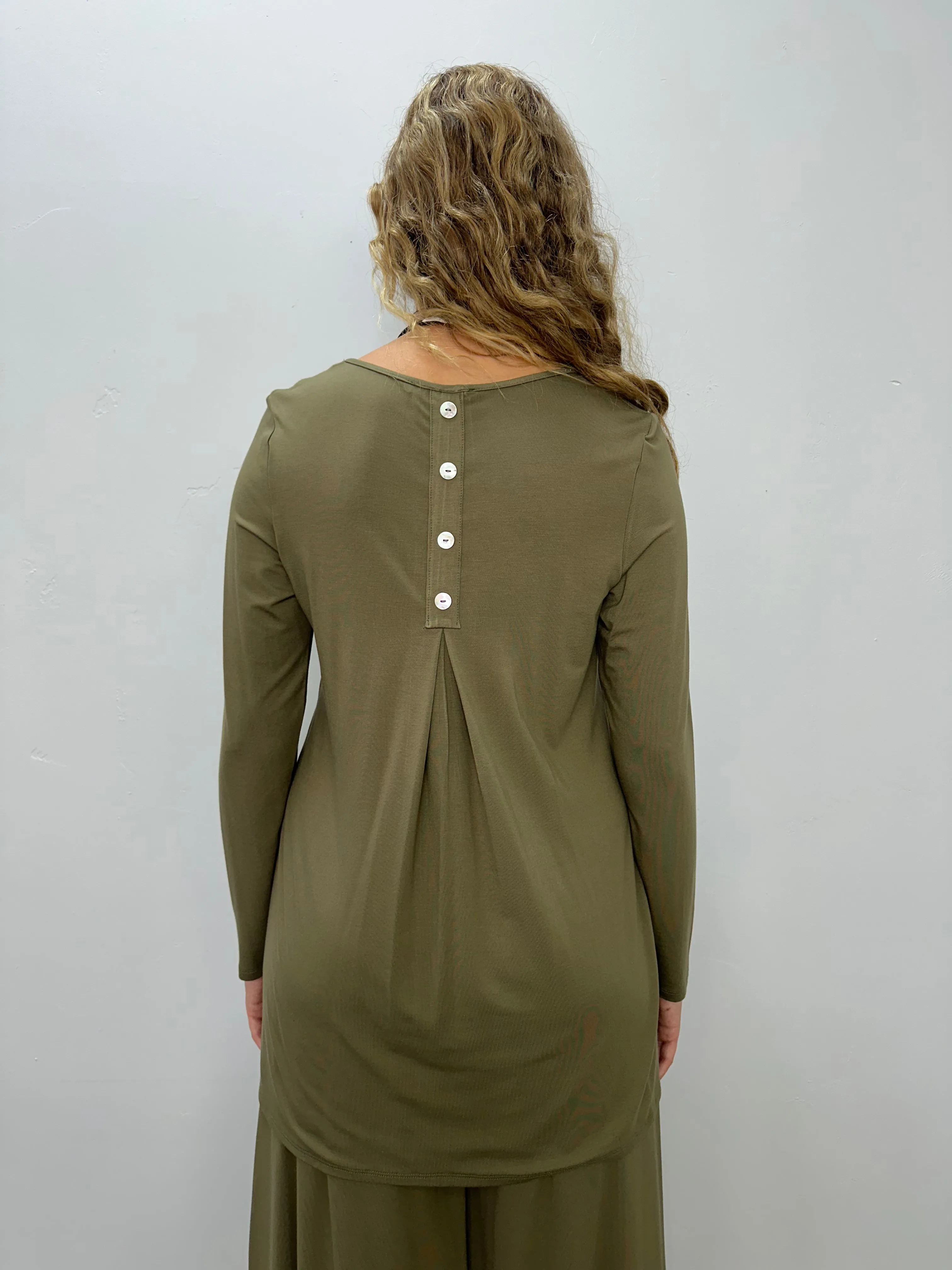 Olive Solid Long Sleeve Tunic with Pockets