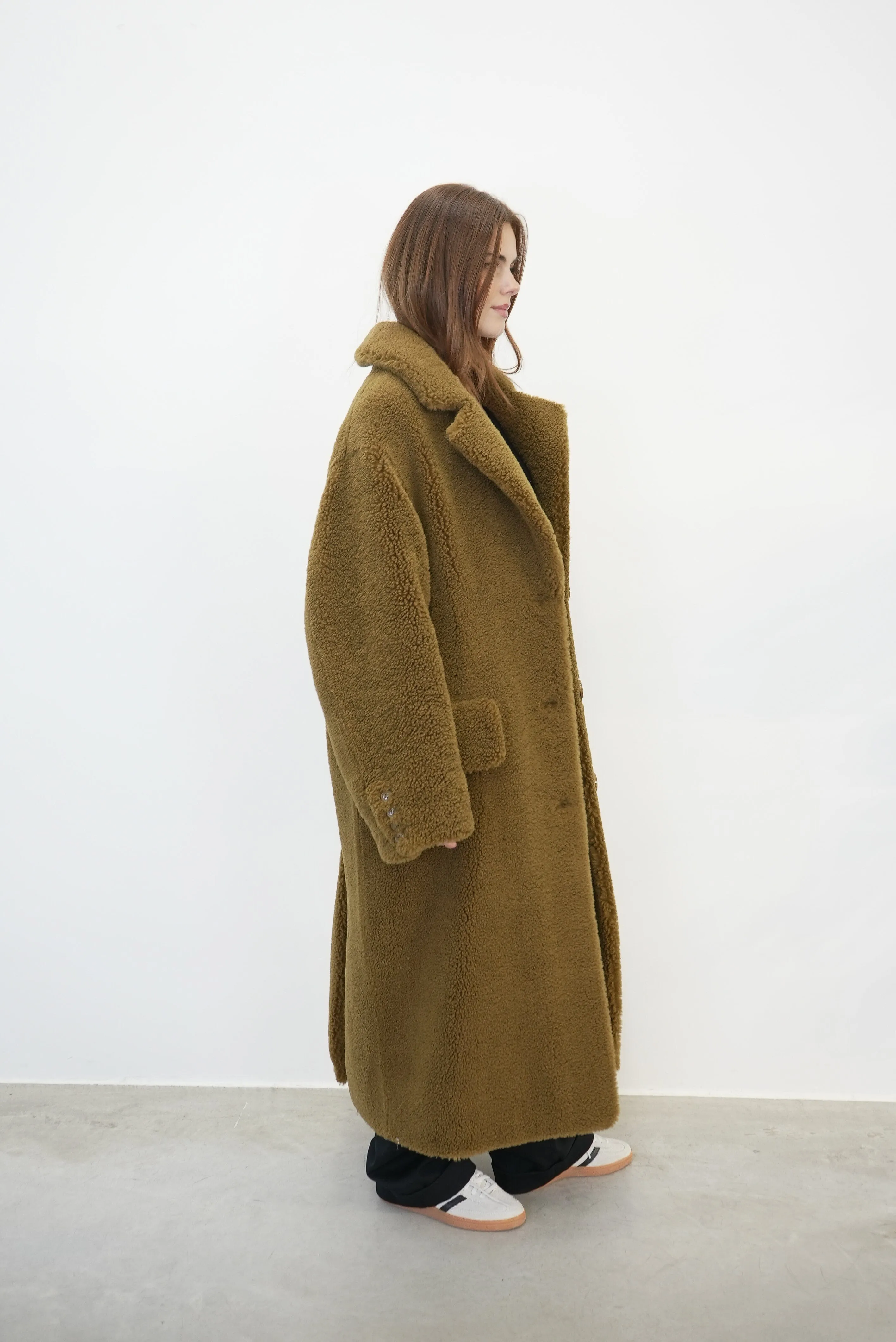 TAYLA LONG TEDDY STYLE COAT