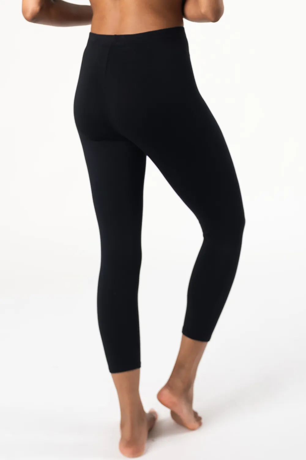 Terrera Suri Capri Bamboo Leggings - Black