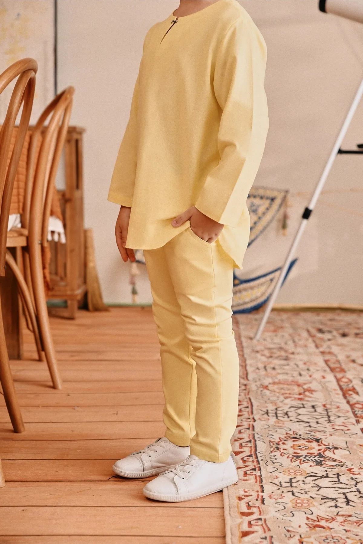 The Perfect Slim Fit Pants - Light Yellow