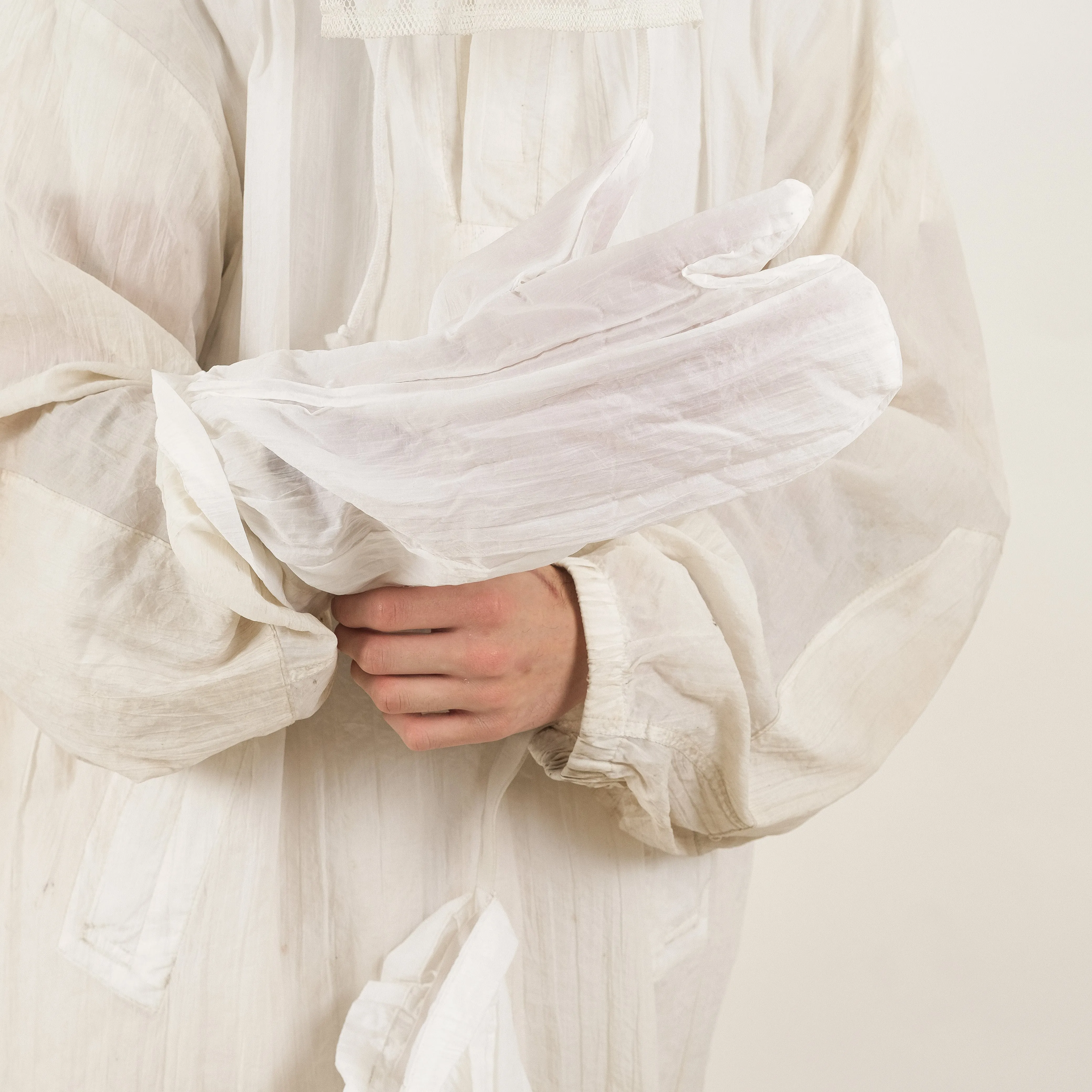 WHITE UTILITY SMOCK