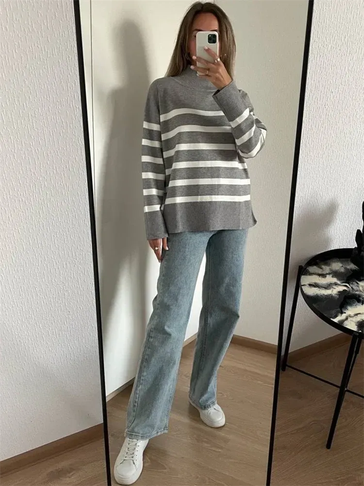 Women Cozy Striped Turtleneck Sweater for Fall and Winter