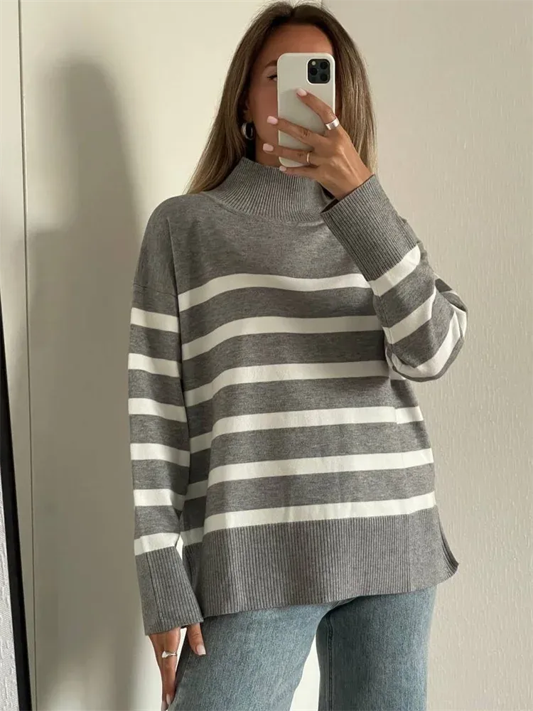 Women Cozy Striped Turtleneck Sweater for Fall and Winter