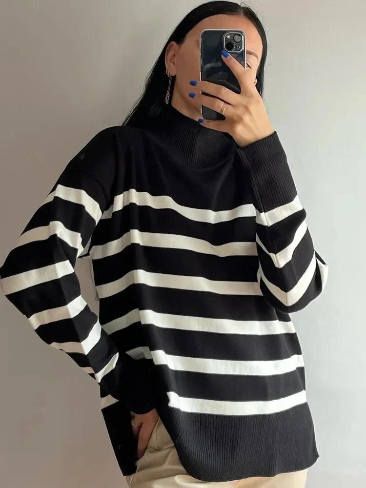 Women Cozy Striped Turtleneck Sweater for Fall and Winter