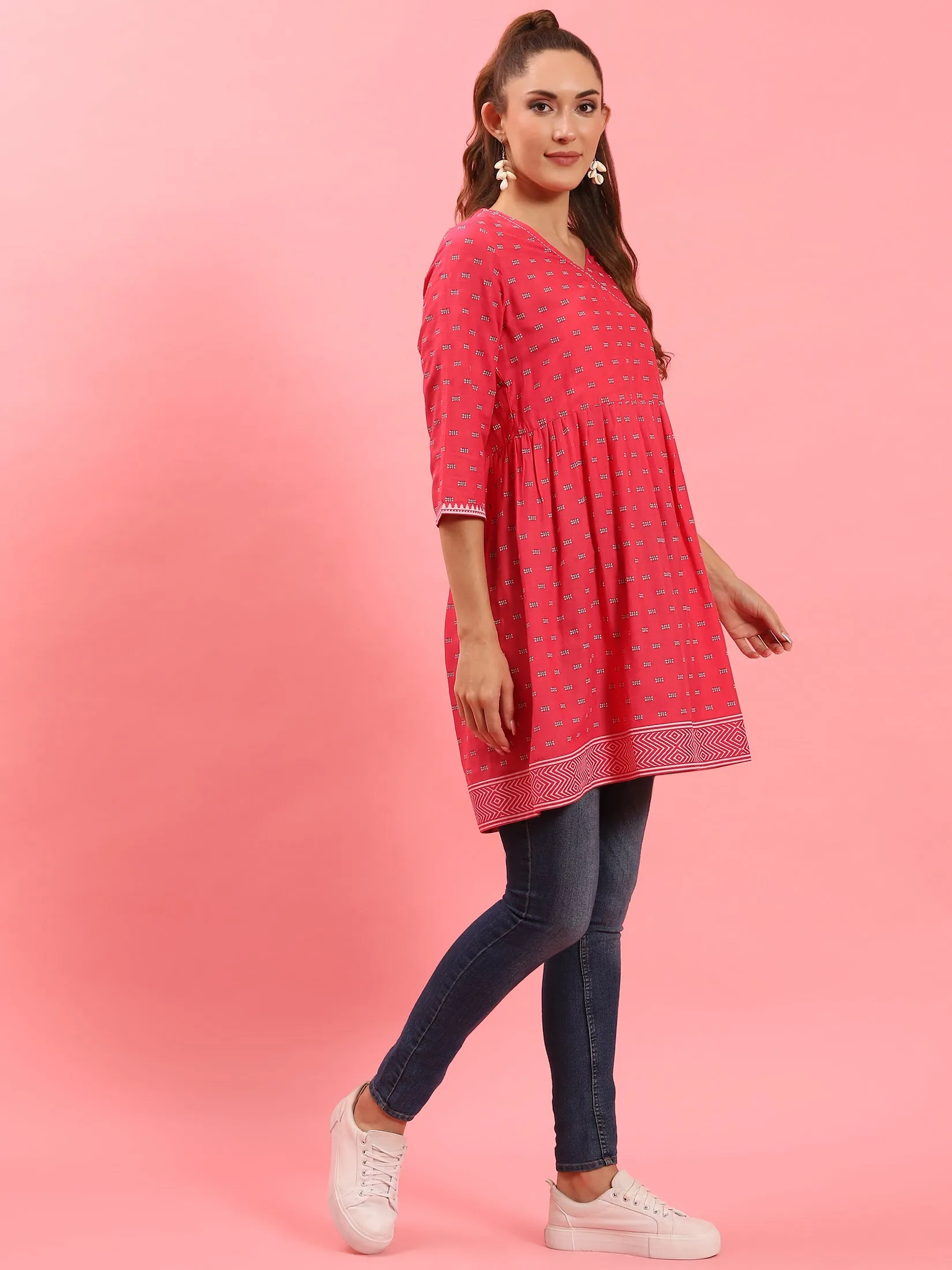 Women Fuchsia Fit And Flare Printed Tunic